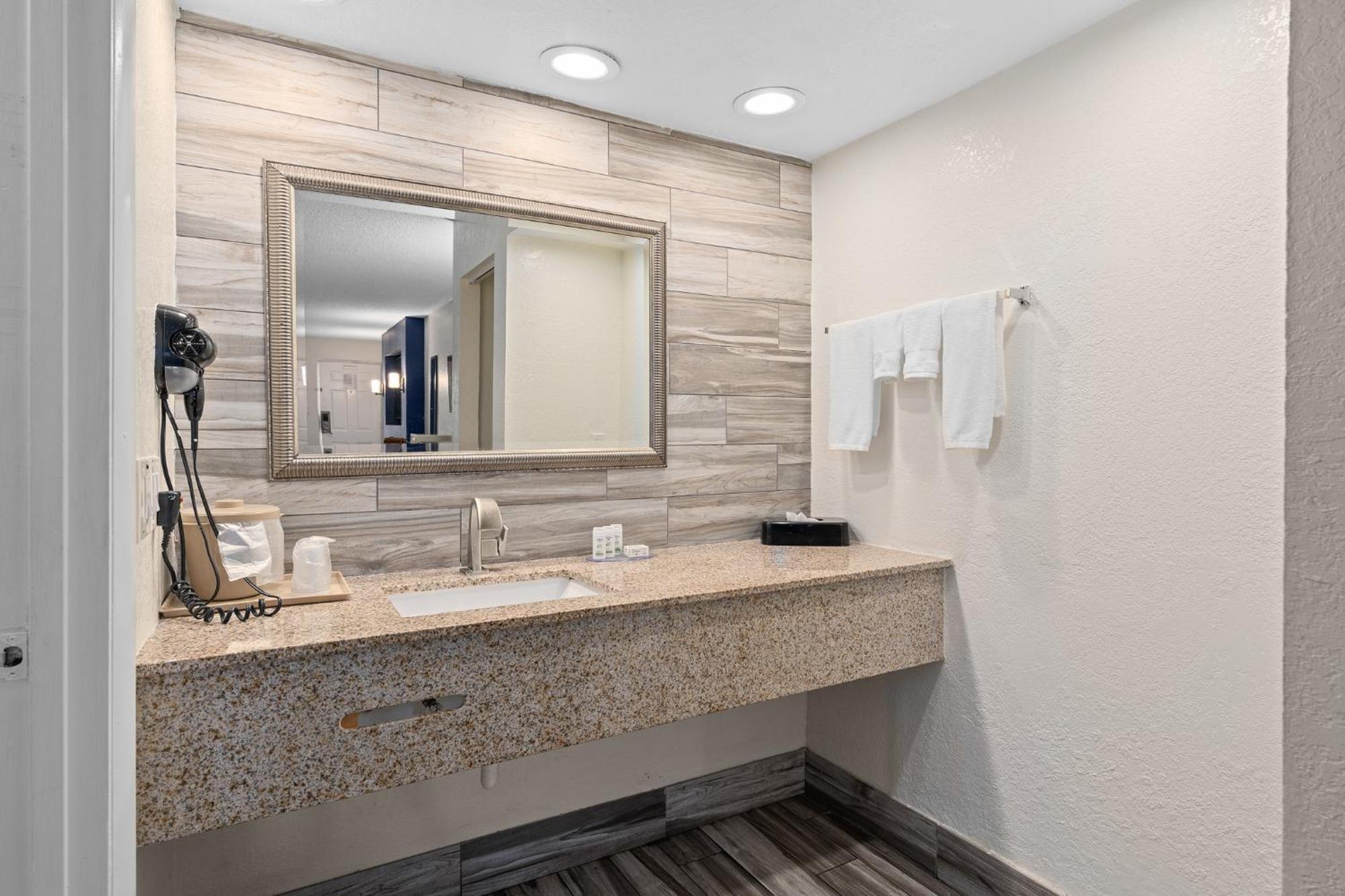 Hotel Baymont By Wyndham Orlando Downtown Extérieur photo