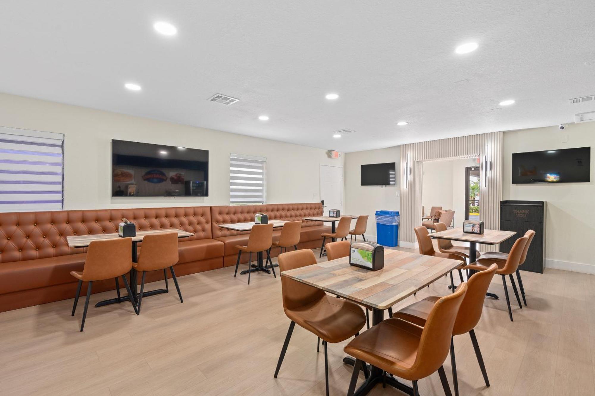 Hotel Baymont By Wyndham Orlando Downtown Extérieur photo
